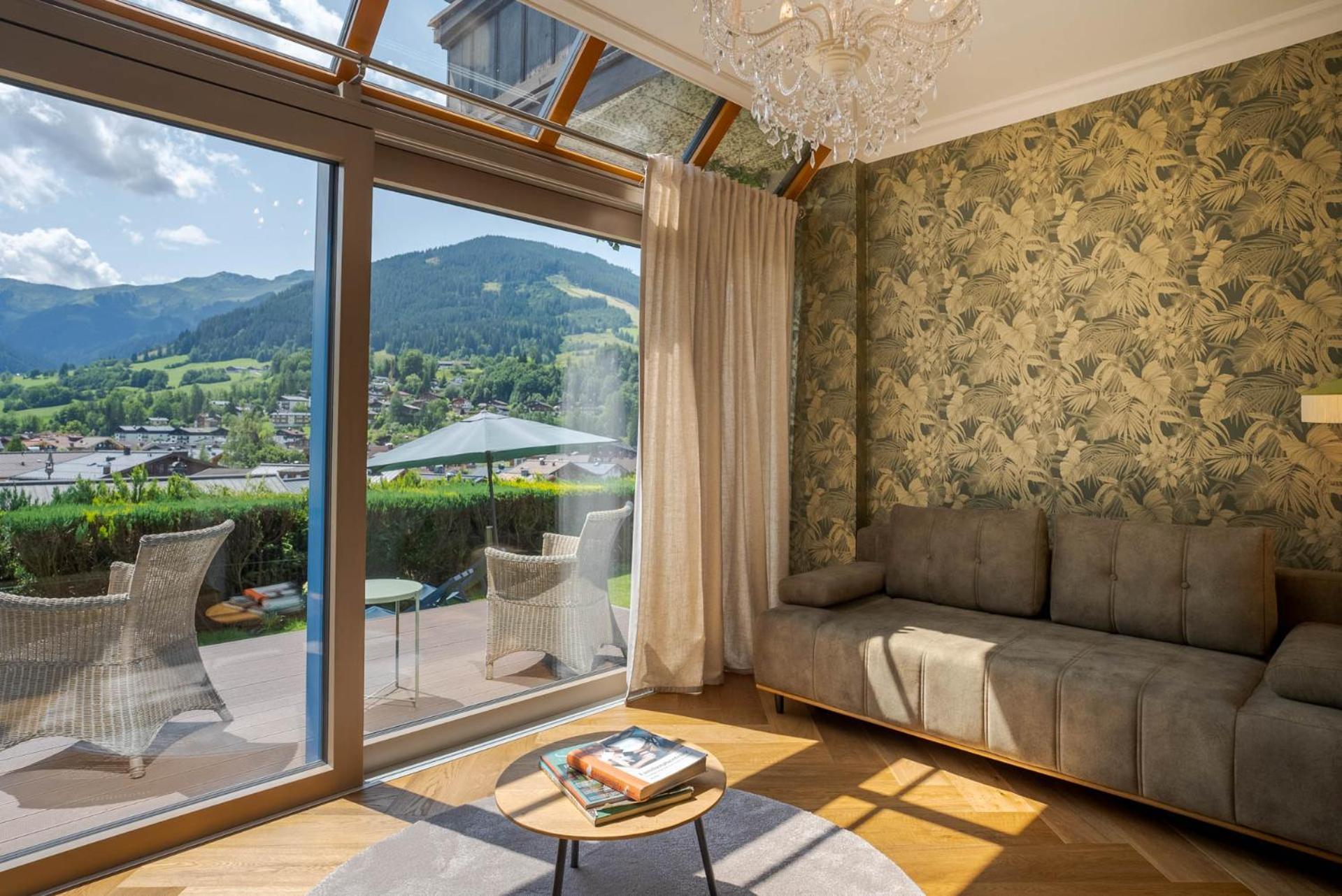 Villa Oxa - Boutique Design Hotel Мария Алм ам Щайнернен Мер Екстериор снимка